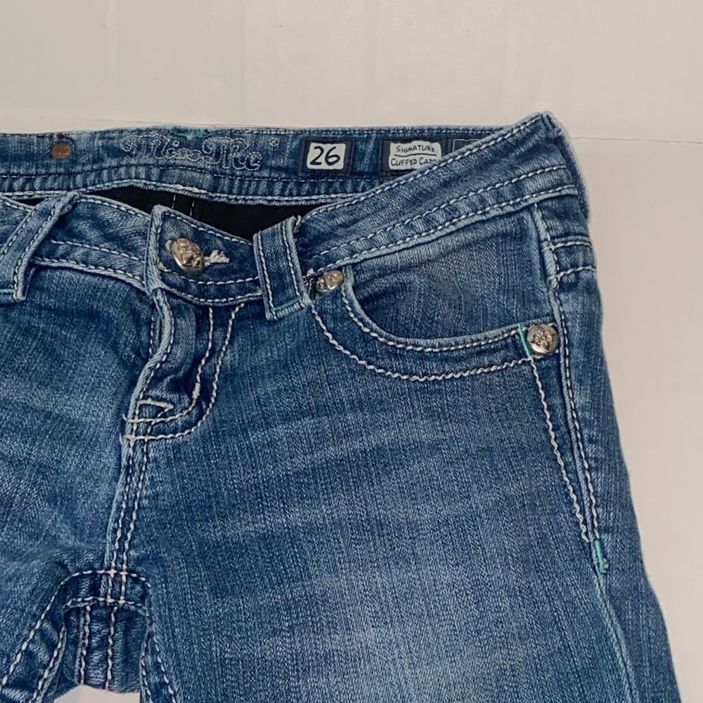 Miss Me Signature Women's Size 26 Embellished Capri Jeans - Picture 4 of 13